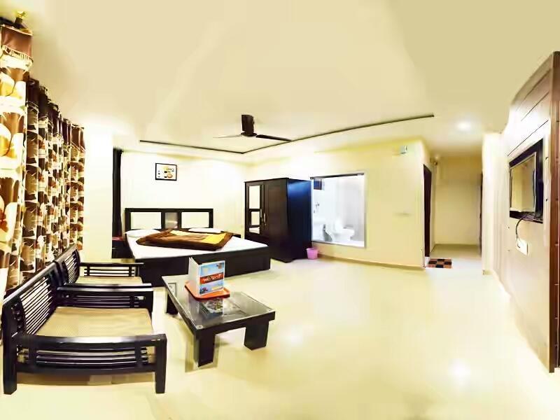Hotel Wildrose Далхаузи Экстерьер фото